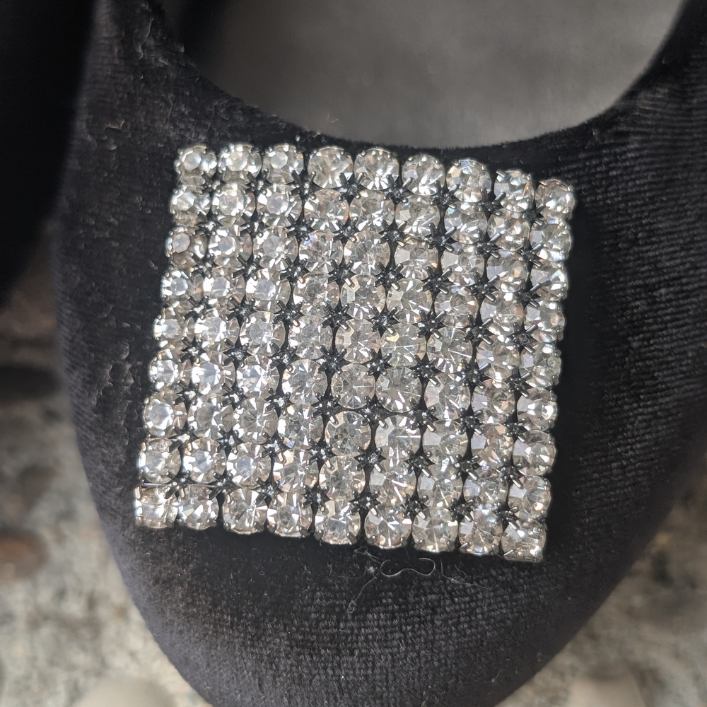 Talbots Black Flats with Rhinestone Accent - Picture 6 of 6